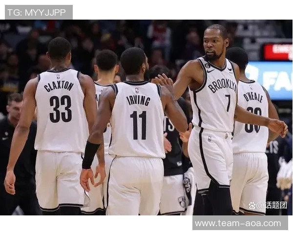 克拉克斯顿单赛季两次三双成篮网新星继承者紧随KD哈登之后 克拉克斯顿单赛季两次三双成篮网新星继承者紧随KD哈登之后